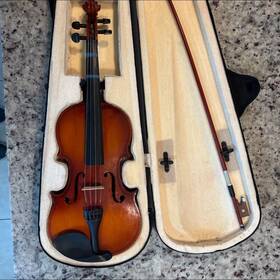 6262910 Bausch Violin With Bow And Hard Case