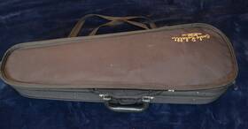 P262 Carlo Robelli 1/2 Violin Model With Case And Bow