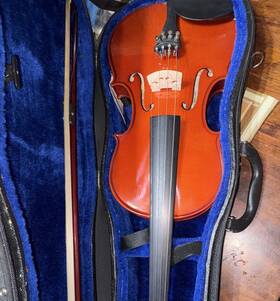 Cremona K-500 4/4 Acoustic Violin Brown Varnish Fine Tuners Case And Bow