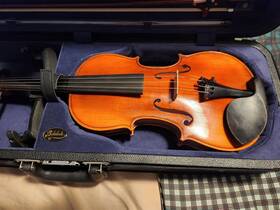 Vl305sbc Eastman Vl305 4/4 - Used Everest Shoulder Rest Brazilwood Bow