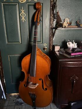 87572 Engelhardt Em3 1/4 Upright Bass
