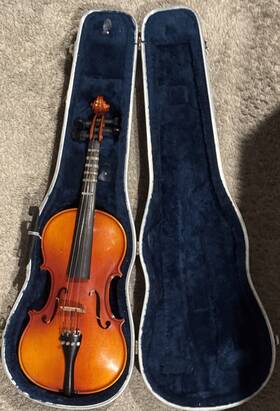 Glaesel X10866 V130 1/2 Violin With Hard Shell Case 1994 Broken String