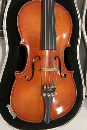 E210-113h Hermann Beyer Violin E210/113 13 Inch With Hard Case Hungary 2001 Nice