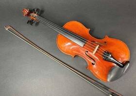 W12006 John Juzek Vintage Violin String Instrument In Case With Bow 3/4