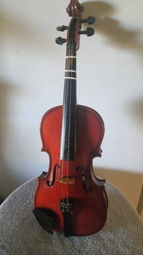 5350 Knilling Bucharest Violin