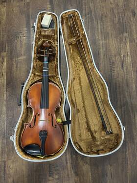 2811 Lewis & Sons Violin And No. Includes Case Bow In Good Condition