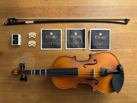 Mendini 748966730295 By Cecilio Violin 1/8 Size With Soft Case And Extra Strings Bridge