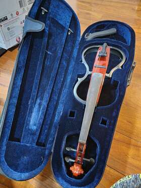 Sse4 New York Pro Electric Violin W Case As Is Condition