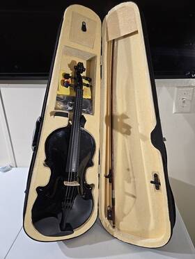 Vizcaya 0823161015 Violin 100% Hand Made And Glasser Bow Accessories Excellent Condit