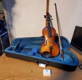 Ab-10 Wakertone W12 3/4 Violin Bow Resin And Case