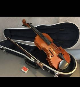 03978 Yamaha Violin 3/4-serial V3