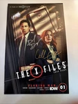 Signed D. Duchovony & Gillian Anderson-x Files Case Florida Man #1 Idw. Fixed Price $225.00.