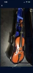 Skylark 4/4 Acoustic Violin Brown Varnish With Chinrest, Fine Tuner, Case & Bow. Fixed Price $60.00.