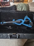 Sojing Electric Violin Kit With Case. Fixed Price $100.00.