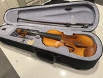 Violin 1/4 H.siegler Model Hs 10 W/case. Fixed Price $64.99.