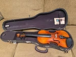 Amati E-190 4/4 Violmaster Violin. Fixed Price $275.00.