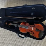 16" Inch Andreas Eastman Strings Viola VA305 Year 2013 (305 Series). Fixed Price $1600.00.