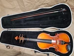 Suzuki Model RR101 Size 1/2 Violin, Japan 1976, With Case & Bow, Very Good Cond. Fixed Price $229.00.