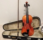 Suzuki Violin No. 220 1/4 Size, Body And Bow, Anno 1988 Used From Japan. Fixed Price $149.00.