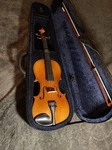 Carlo Robelli Violin Model CR-209 Size 4/4. Fixed Price $200.00.