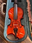 Kinglos Violin Outfit - Size: 3/4 Spruce And Maple. (not Hardwood Or Solid). Fixed Price $59.95.