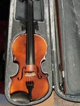 Skylark MV-005 4/4 Acoustic Student Violin Brown Varnish Chinrest Hard Case Bow. Fixed Price $100.00.