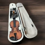 Mendini Cecilio MV300 Full-sized Violin 1220210620 + Case. Fixed Price $39.99.