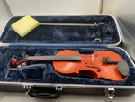 Samuel Eastman VL115 1/2 Size Violin With Carry Case. Fixed Price $325.00.