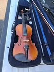 Amati Fine Instruments Violin Model AFV-017 4/4. Fixed Price $400.00.
