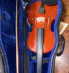Cremona K-500 4/4 Acoustic Violin Brown Varnish, Fine Tuners, Case & Bow. Fixed Price $400.00.
