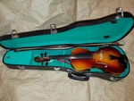 Anton Breton AB05 4/4 Violin With Case. 1995. Very Good Condition. Fixed Price $199.00.
