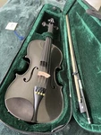 Cremona SV-130 4/4 Size Sparkling Black Violin For Beginners W/ Case, Bow,rosin. Fixed Price $150.00.