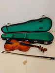 Lark - Shanghai 1/4 Youth Violin. Fixed Price $40.00.