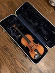 Samuel Eastman VL100 2018 1/2 Size Student Violin With Case And Shoulder Pad. Fixed Price $220.00.