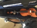 CR-209 Student Violin Outfit 1/2. Fixed Price $255.00.