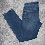 Sonoma Womens Girlfriend Jean Size 2 Star Embroidery 8.5 Rise. Fixed Price $13.29.