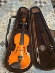 Stentor Standard Student Violin Outfit 3/4 Size Bow Case Ready Play. Fixed Price $147.90.