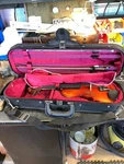 Skylark 1/2 Size Student Violin Outfit With Case. Bow And Rosin. Fixed Price $99.00.