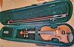 Cremona SV-175 Premier Student Violin Outfit 1/4 Size And Case. Fixed Price $50.00.