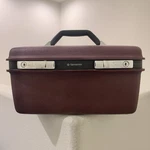 Vintage Red Samsonite Concord 70'S Travel Train Case With Tray , Mirror 2 Keys. Fixed Price $43.95.