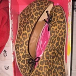 Chinese Laundry Leopard Print Ballet Flats Bow Accent Round Toe. Fixed Price $13.17.