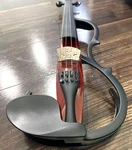 Yamaha SV-150 Electric Silent Violin Brown W/case. Fixed Price $749.99.