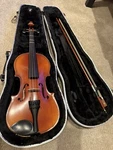 Excellent Condition Maestro 1/2 Size Hard Case, Bow, And Violin.. Fixed Price $250.00.