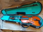 Cremona SV-100 Premier Size 1/2 Violin, Very Good Condition, With Case And Bow. Fixed Price $199.00.