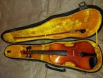 Suzuki Model RR101 Size 1/4 Violin, Japan 1977, With Case & Bow, Very Good Cond. Fixed Price $269.00.