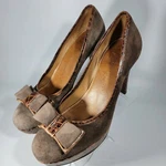 Schuler And Sons Philadelphia Brown Suede Leather Pump High Heels Bow Size 8. Fixed Price $29.99.