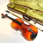 Violin Suzuki NO.280 1/2 ANNO1989 Hard Case Included. Fixed Price $218.80.