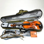 Suzuki Violin No. 330 (intermediate), 4/4, Nagoya, Japan - Full Outfit. Fixed Price $595.00.
