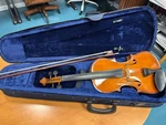 Full Size Violin 4/4 Carlo Robelli Model SV144 Violmaster W/ Case,bow. Fixed Price $175.00.